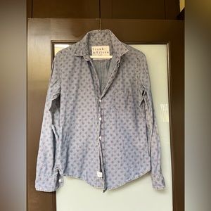 Frank & EILEEN
Relaxed Button-Up Shirt size small
